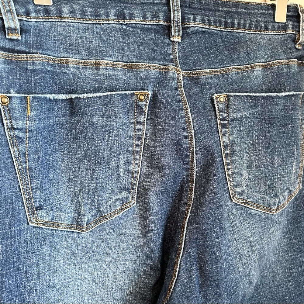A Loves A Womens Flare Jeans Size 30 Dark Wash HighRise Stretch Denim Boho Retro - Picture 4 of 7
